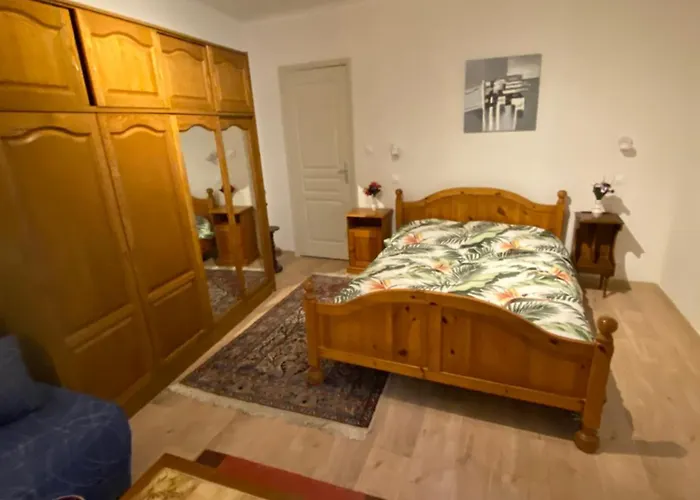 Kylie * Néris-les-Bains